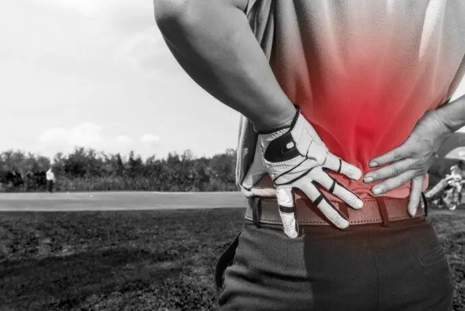 Ubat Sakit Belakang: Panduan Lengkap untuk Melegakan Kesakitan 2 back pain while sports